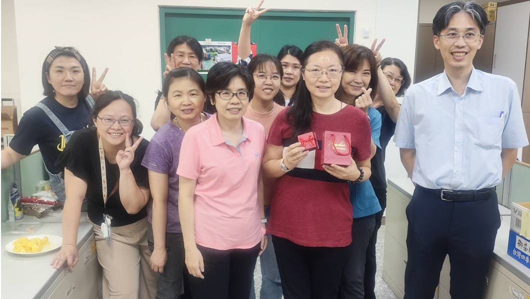 2024年05月24日同仁退休合影紀念照片2