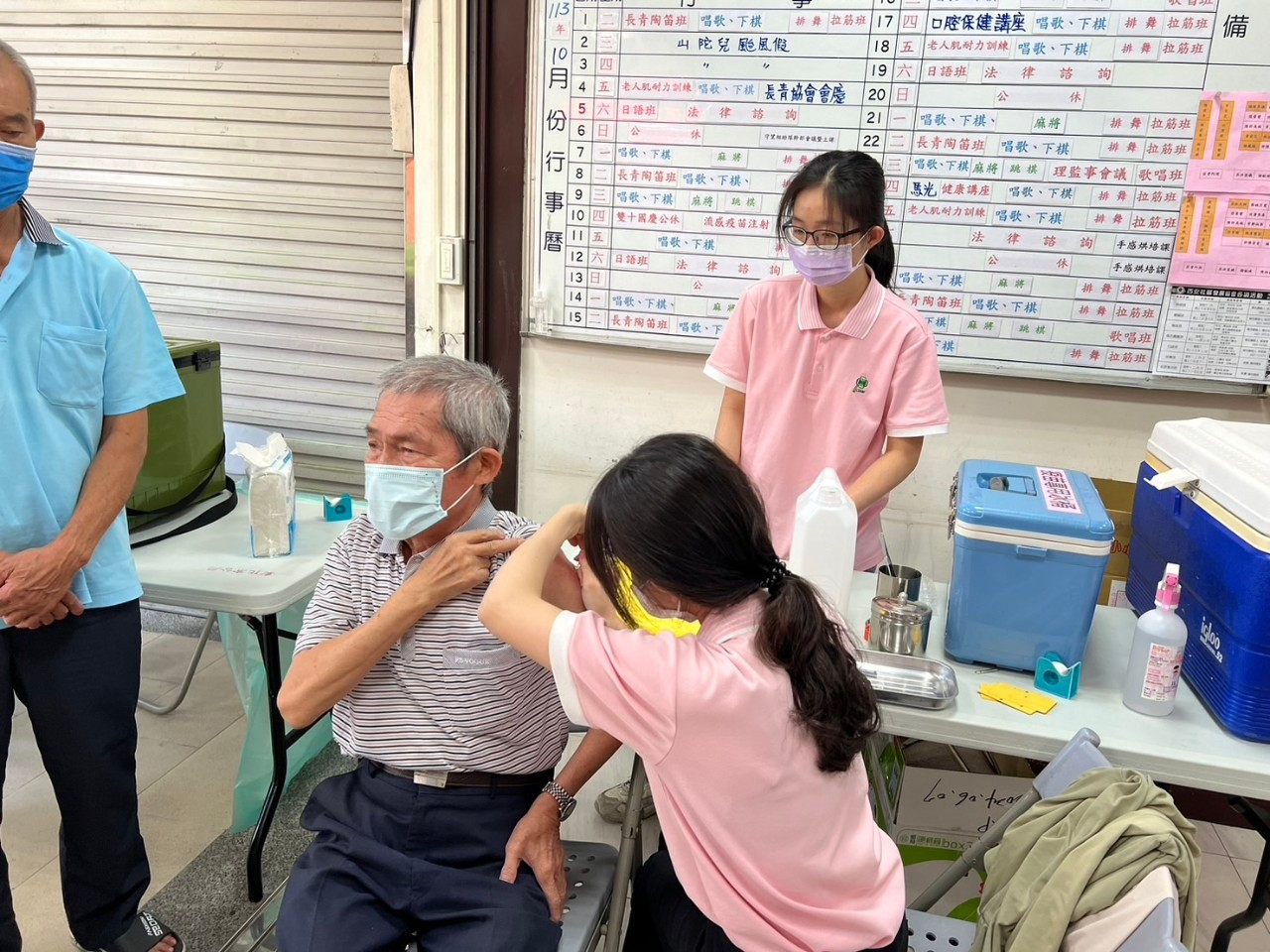 2024年10月10日西安里流感疫苗社區施打照片5