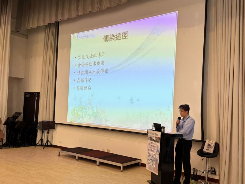 2024年12月12日彰化藝術中學傳染病宣導照片5