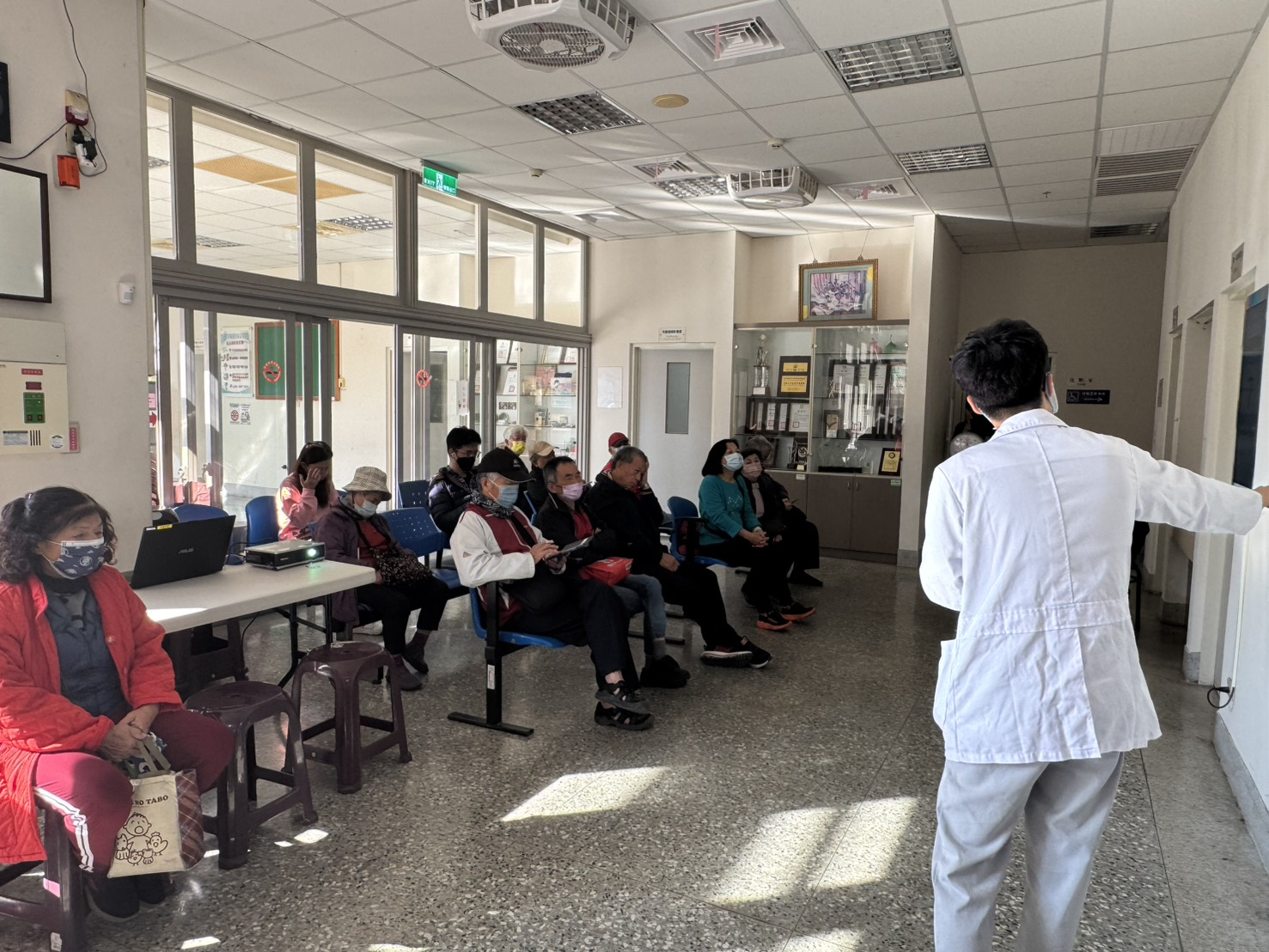 2026年01月29日秀傳PGY醫師門診膽固醇衛教照片6