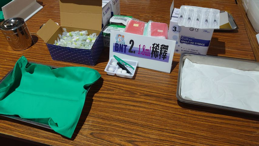 2021年10月16日新冠肺炎疫苗校園施打照片4