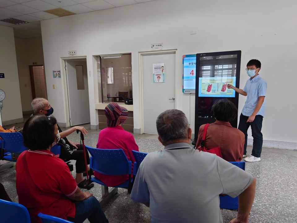 2022年05月26日PGY學員門診糖尿病衛教照片5