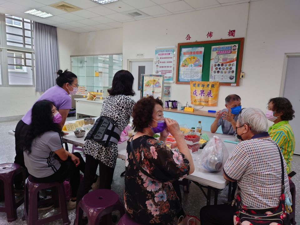 2023年05月19日衛生所內健康新煮張成果發表照片7
