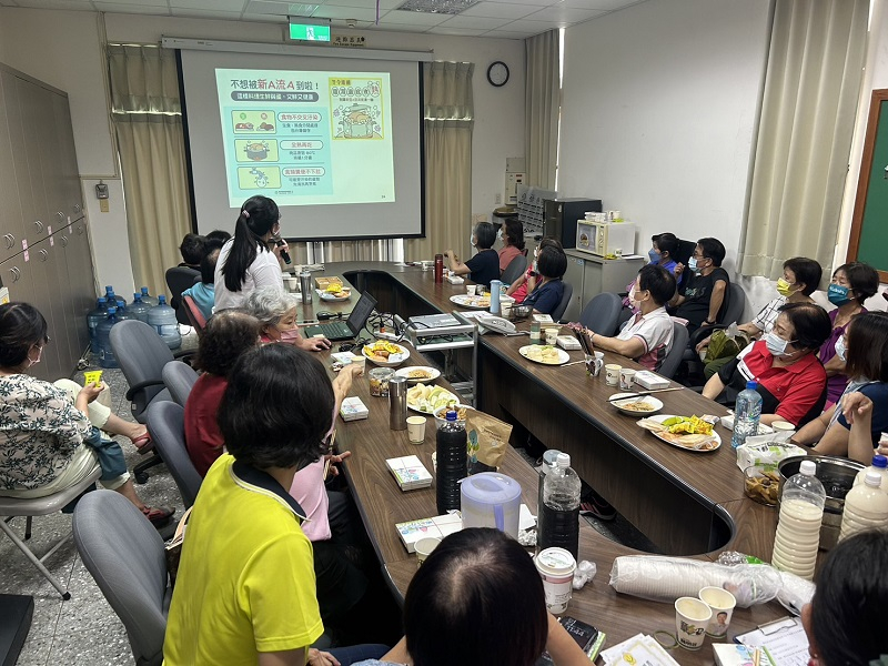 2023年09月27日彰化市南西北區衛生所志工會議照片1