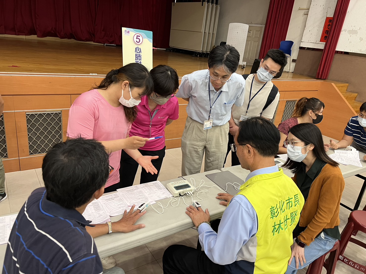 2023年10月25日至彰化市公所與市長共同推動公所同仁體適能評估照片2